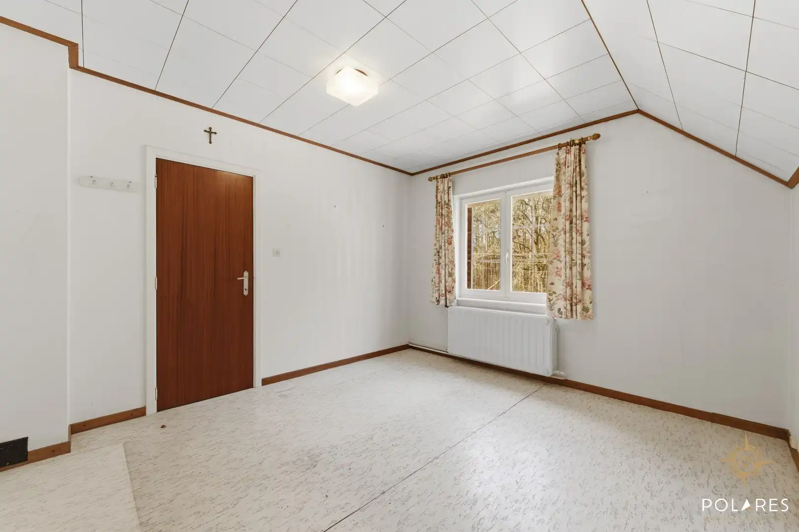 Karaktervolle vrijstaande woning tegenover het bos!  foto 16