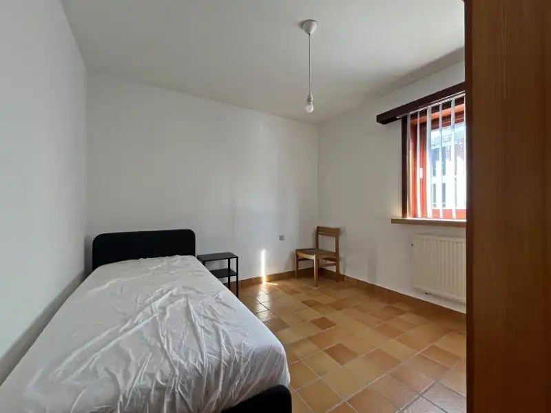 ZONNIG APPARTEMENT + DUBBELE PARKING foto 14