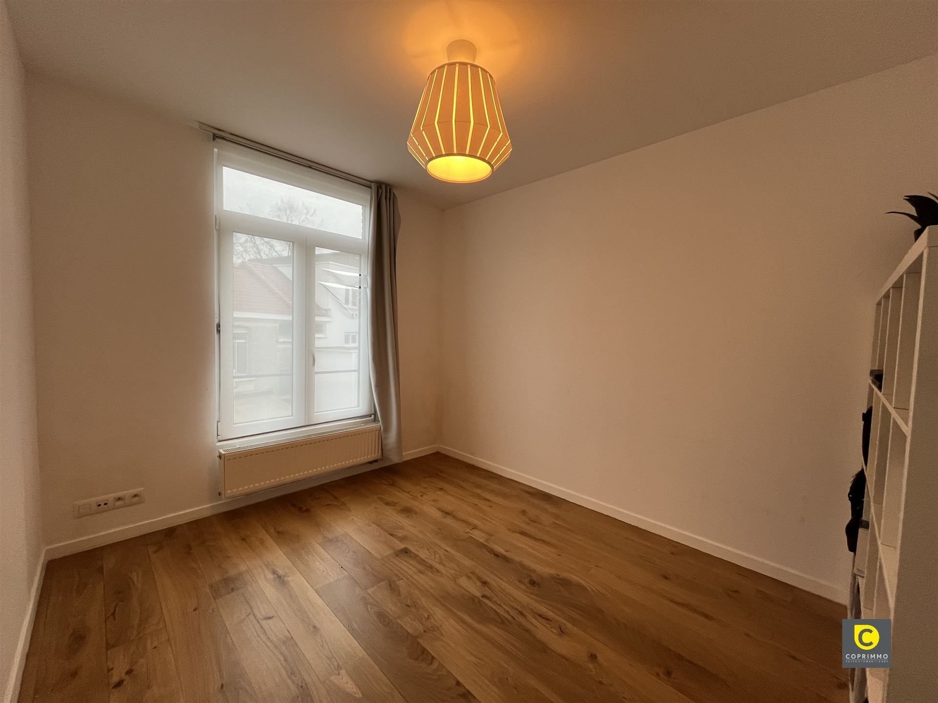 Lichtrijk hoekapp met 2 slpks! foto 7