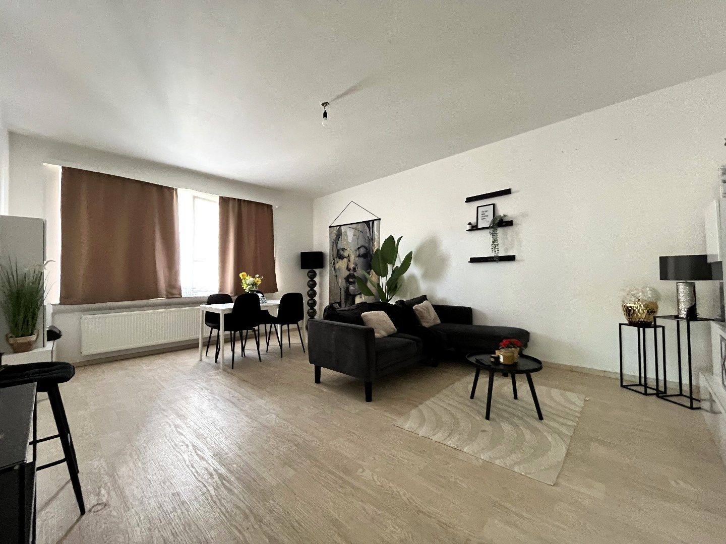 Hedendaags 1-slp appartement te Mortsel foto 3