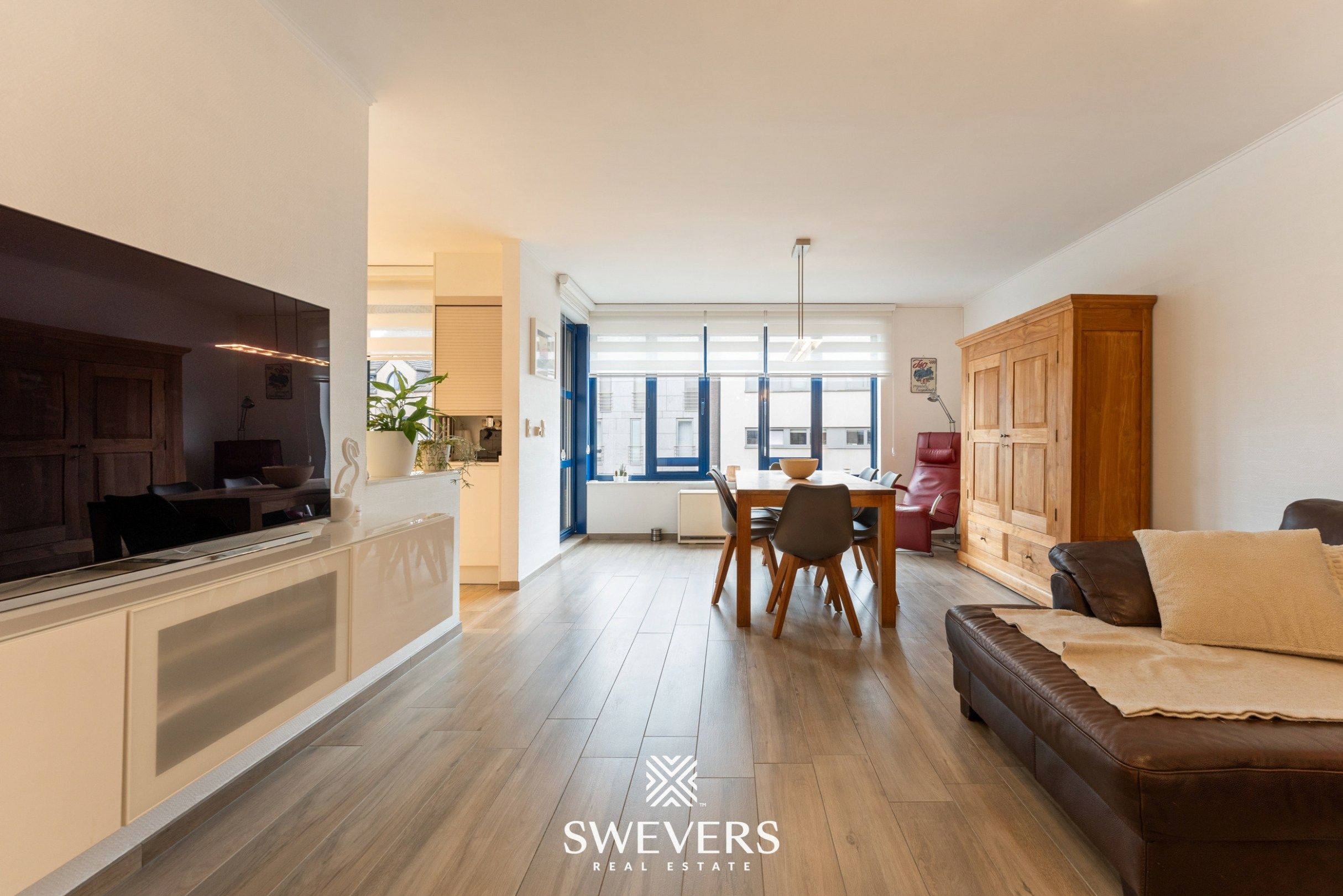 Modern en instapklaar appartement met twee terrassen in hartje Zolder foto 2