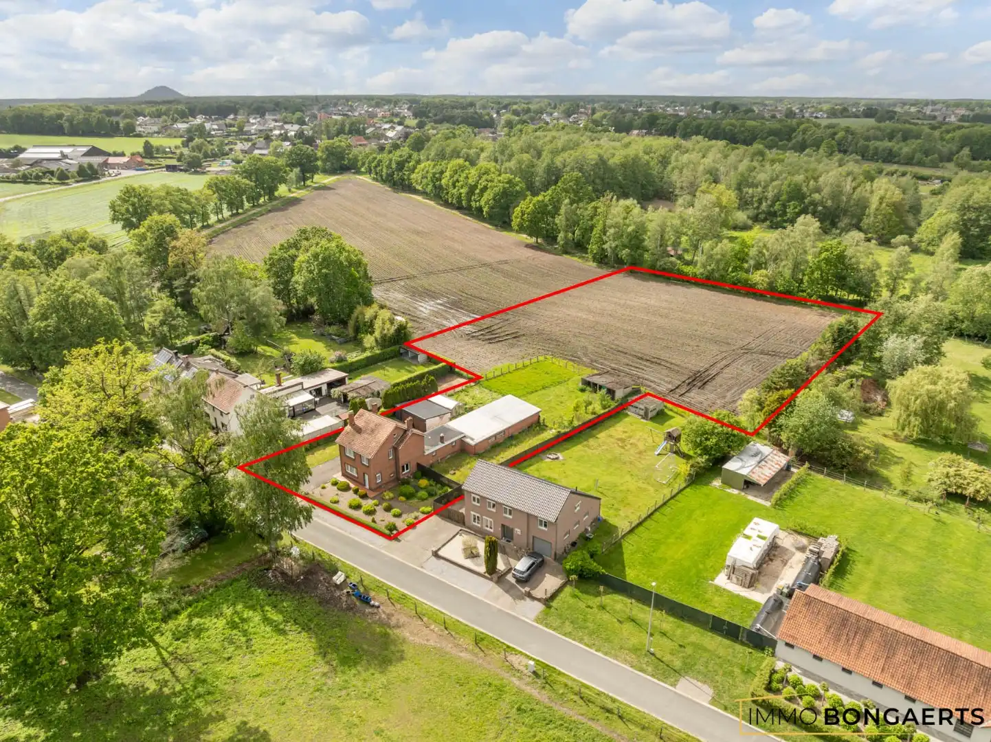 Hoofdfoto van de publicatie: Rustig gelegen woning op uitzonderlijk perceel van 7.700 m²