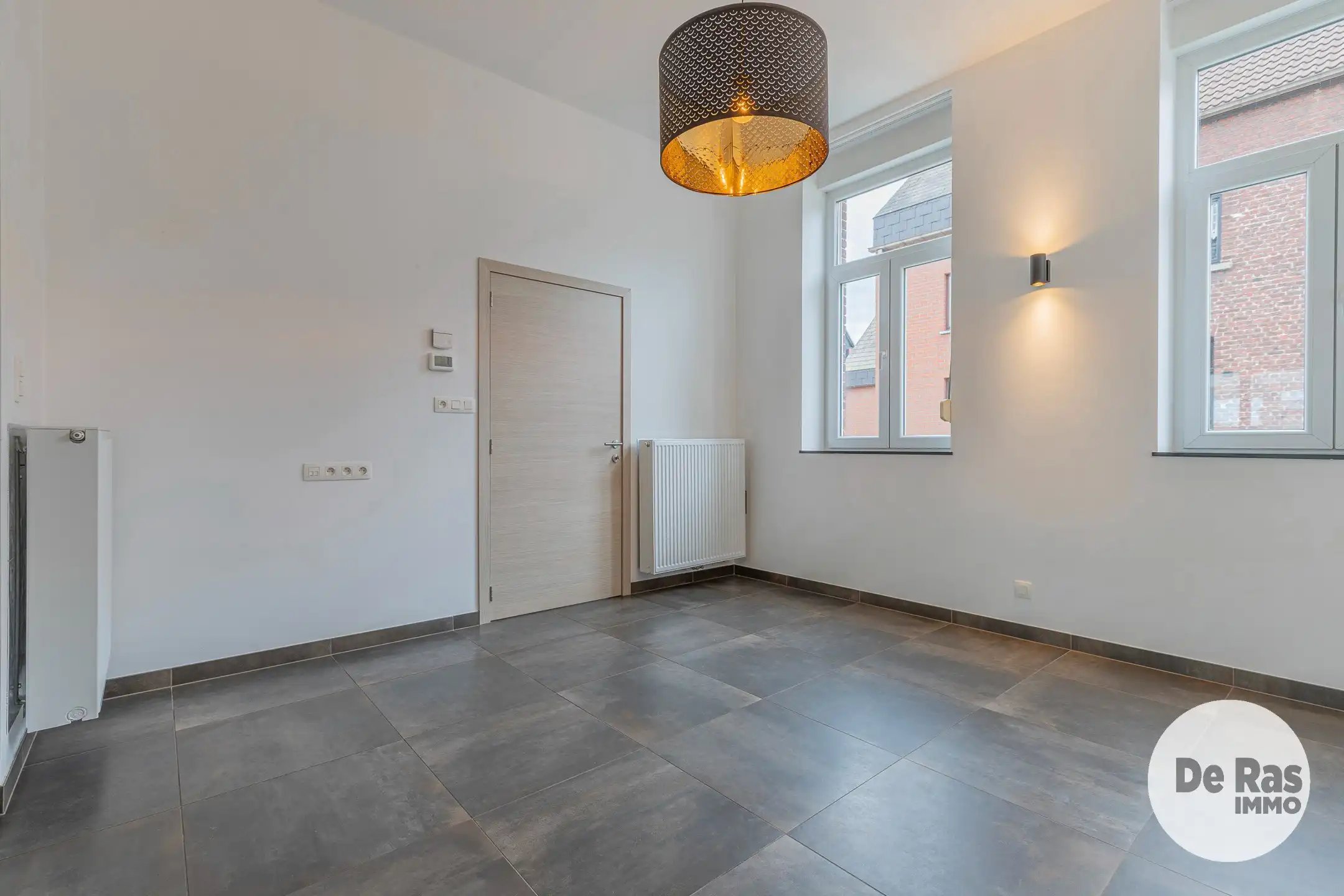 AALST - Totaal gerenoveerde woning in een doodlopende straat foto 5