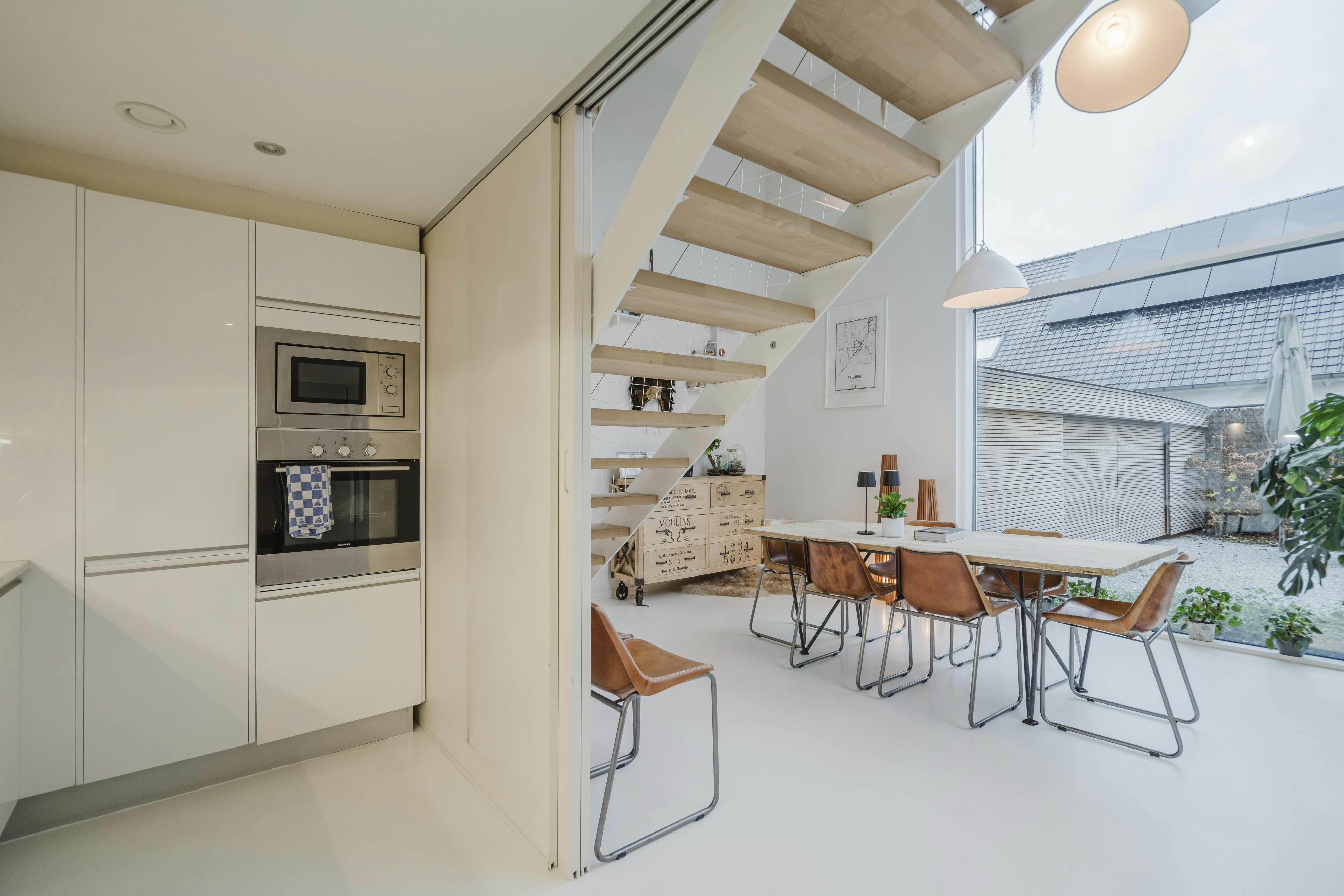 Recent modern huis te koop in hartje Waregem foto 9