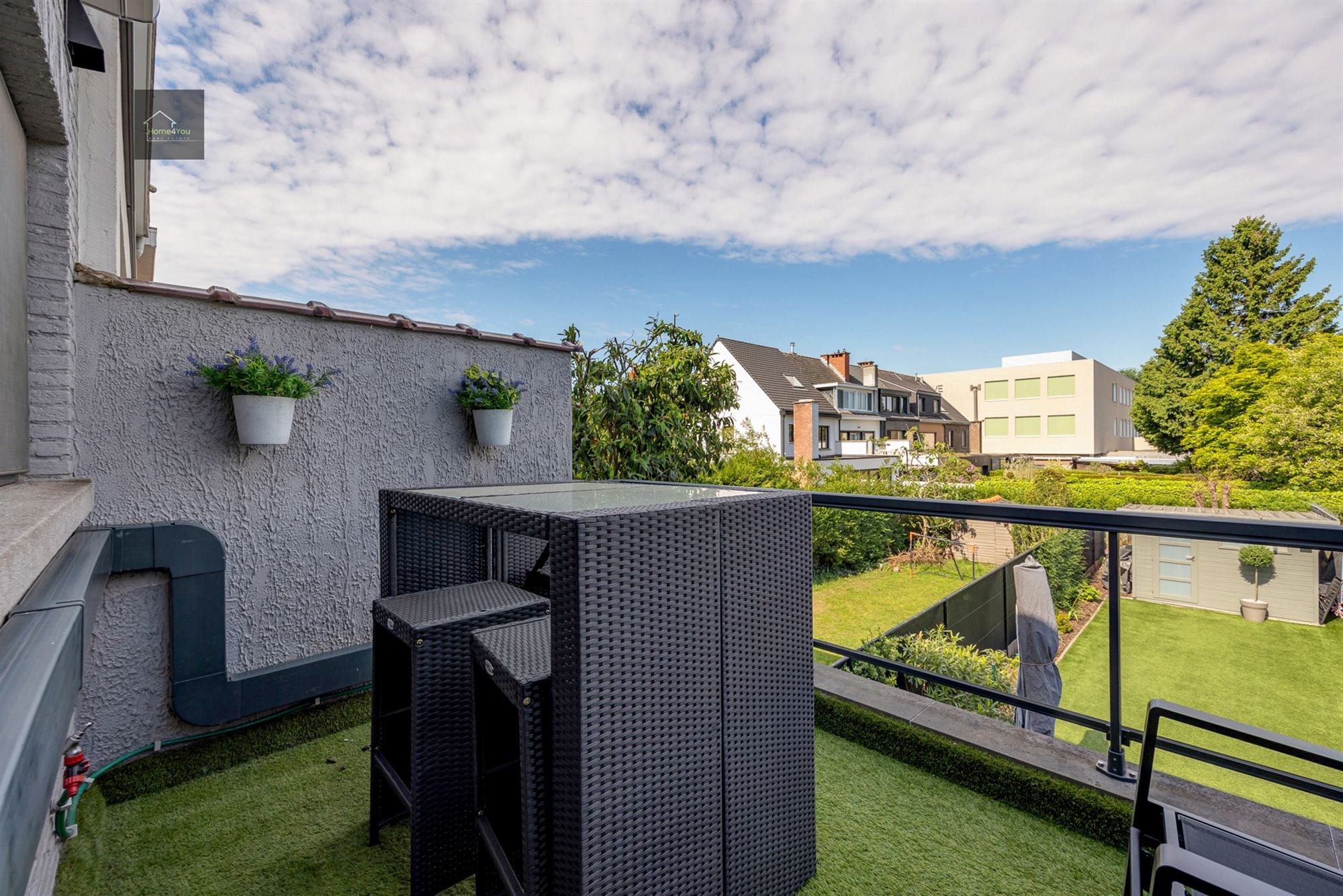 Instapklare woning met zonnepanelen op TOP locatie foto 15