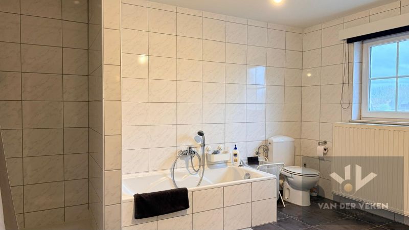 Mooie halfopen bebouwing in Stokrooie. foto 13