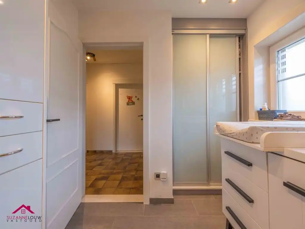 Charmante, rustige gelegen vrijstaande woning foto 27
