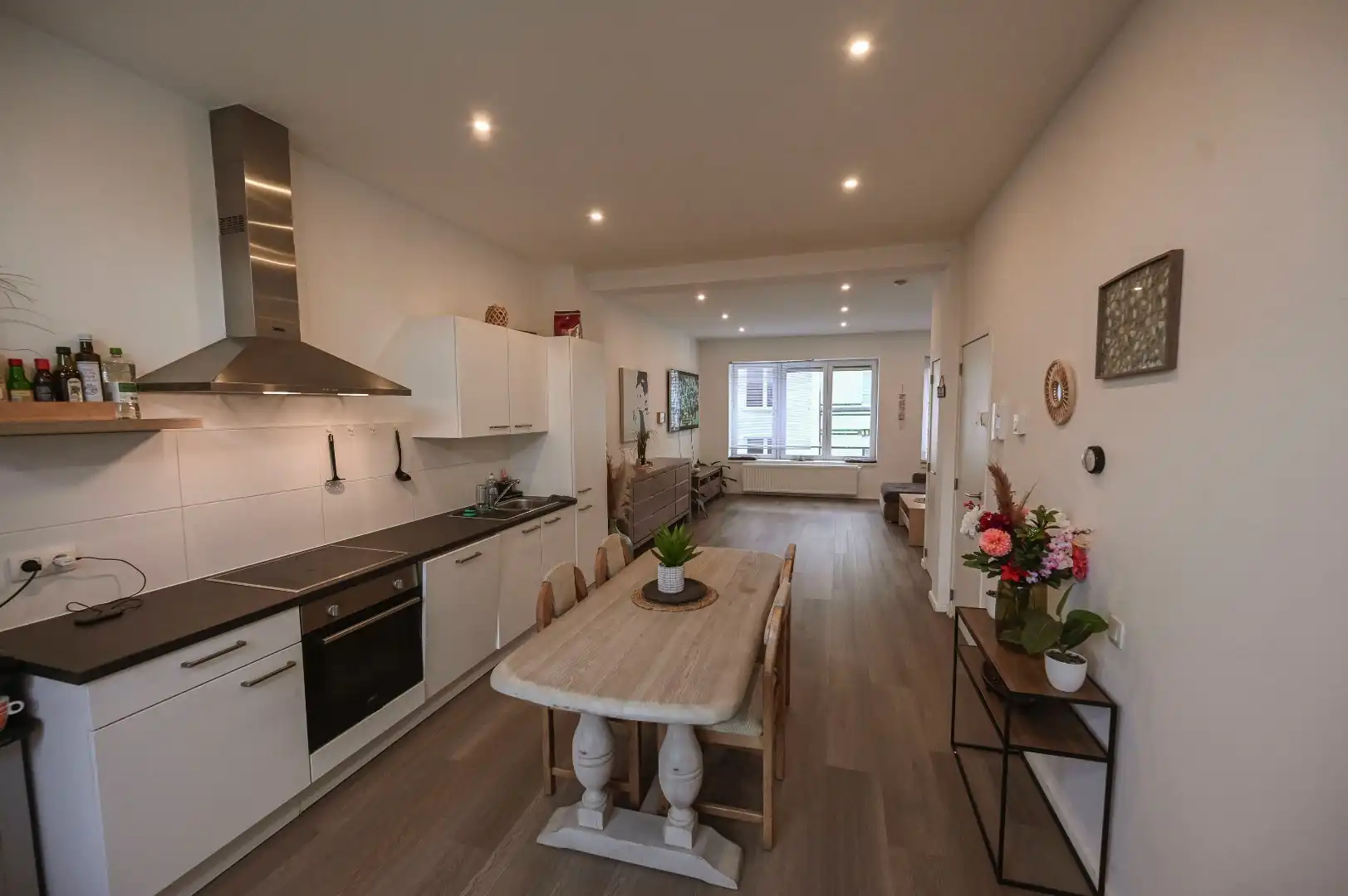 KNAP LICHTRIJK DUPLEX APPARTEMENT MET TERRAS NABIJ CENTRUM  foto 5