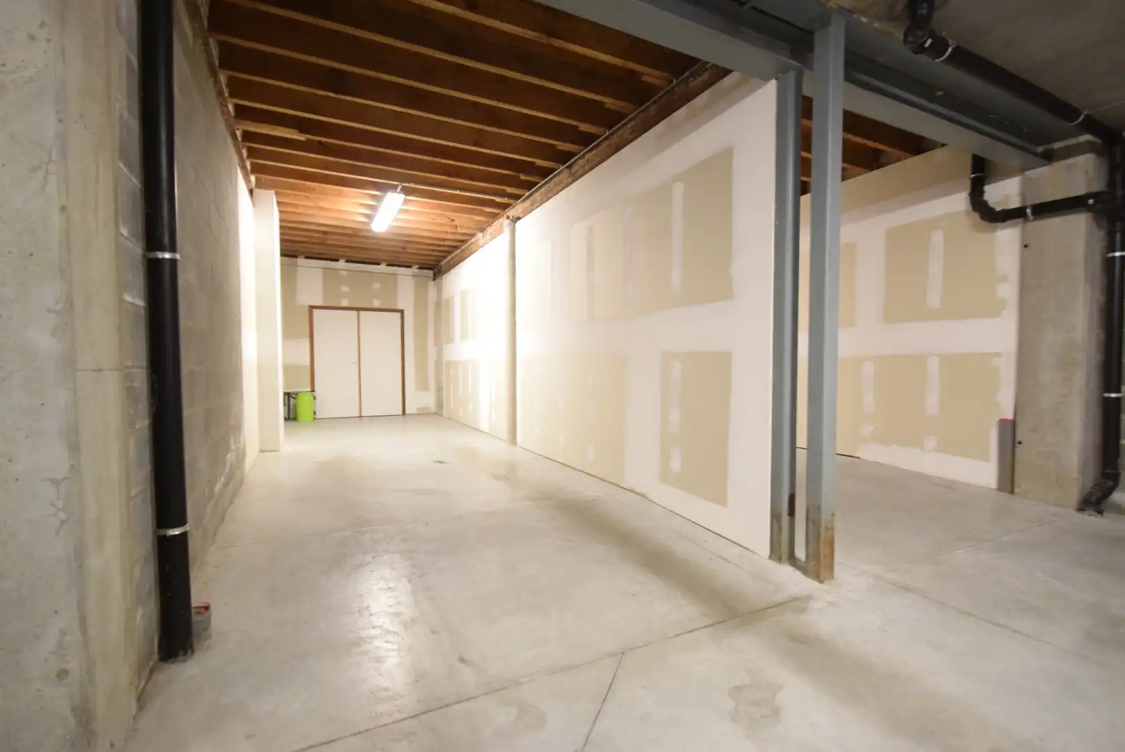 Recent & instapklaar appartement in het centrum Hooglede  foto 12