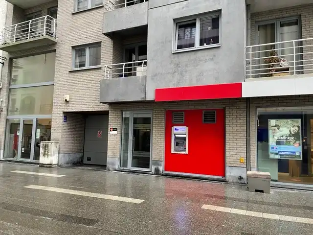 Staanplaats gelegen op verdiep -1 in een garagecomplex. Pal in het centrum van Blankenberge. foto 3