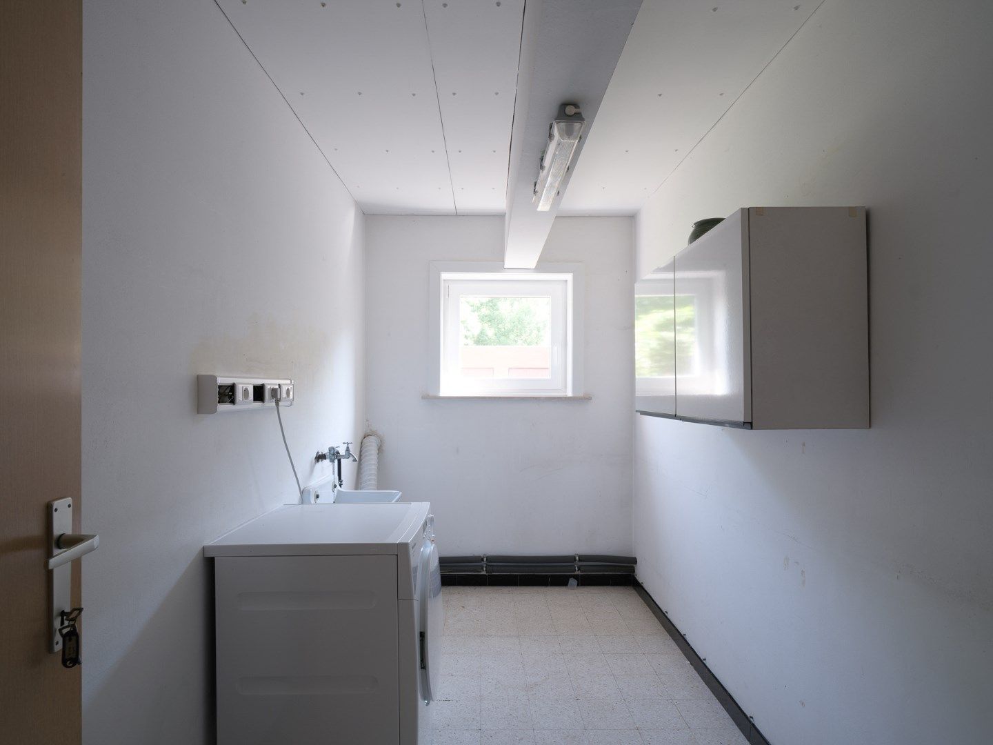 Uitstekend gelegen appartement in kleinschalig appartementsgebouw met 2 appartementen foto 3