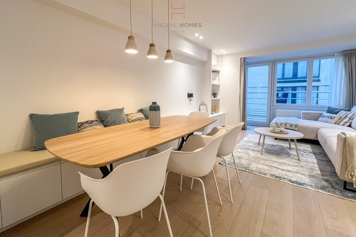 Luxueus gerenoveerd appartement op toplocatie nabij strand en het Driehoeksplein foto 3