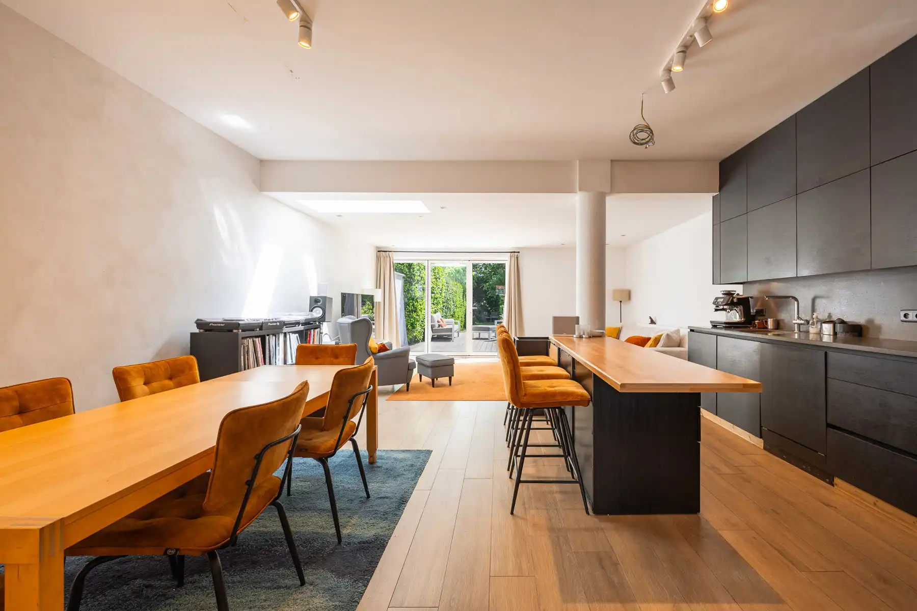 Uniek triplex-appartement met mooie tuin op toplocatie foto 3