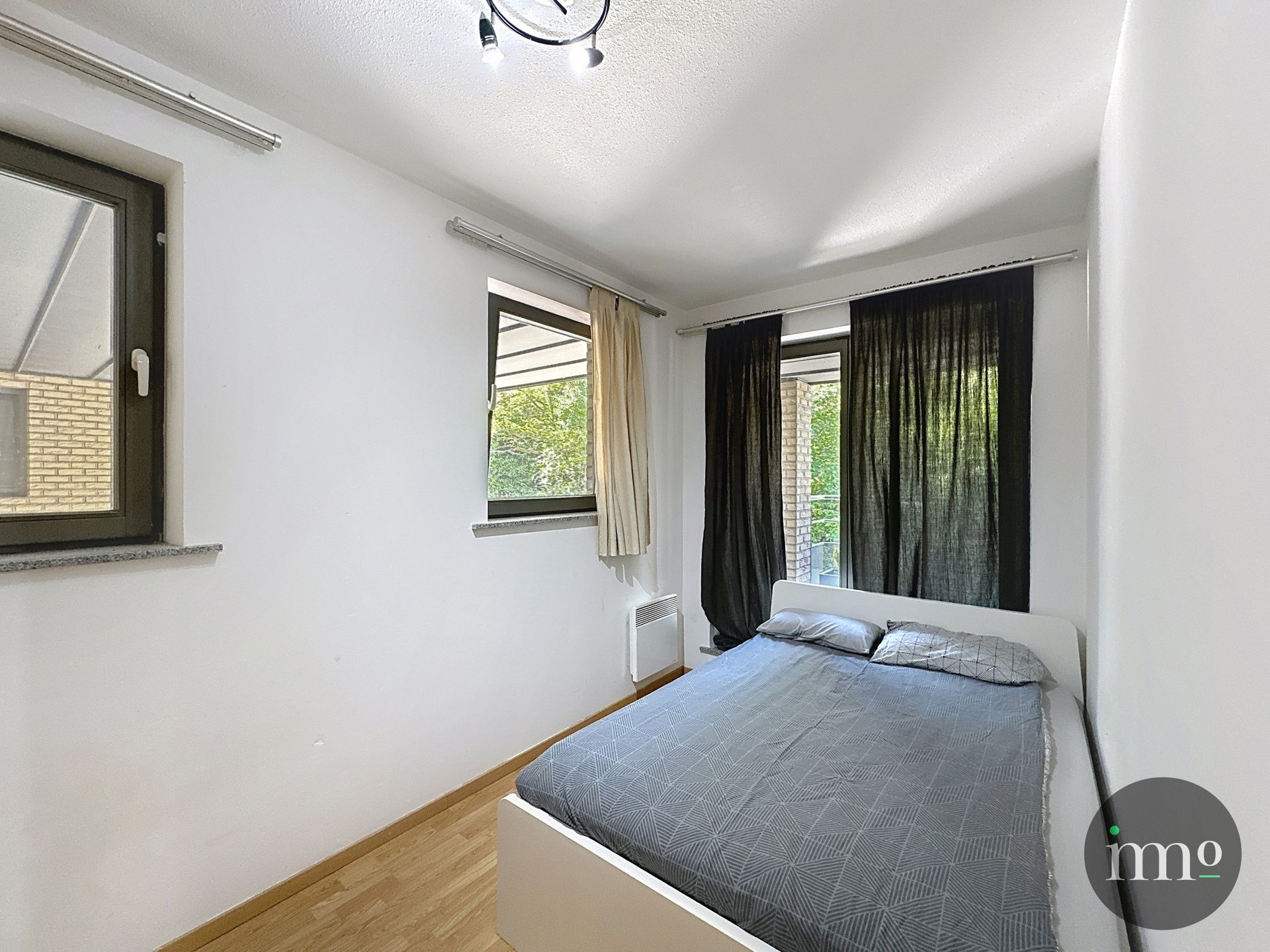 Ruim appartement met terras en 4 slaapkamers in Ukkel! foto 7