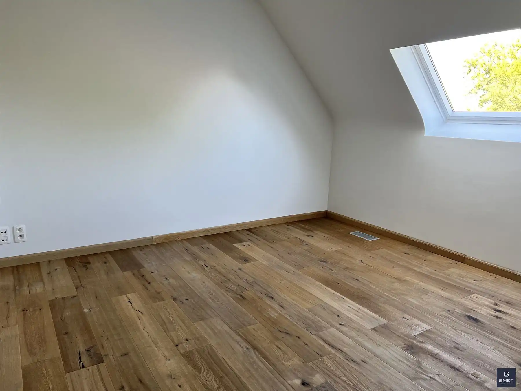 RUIM DUPLEX APPT. MET 2 SPKS, TERRAS EN GARAGE foto 14