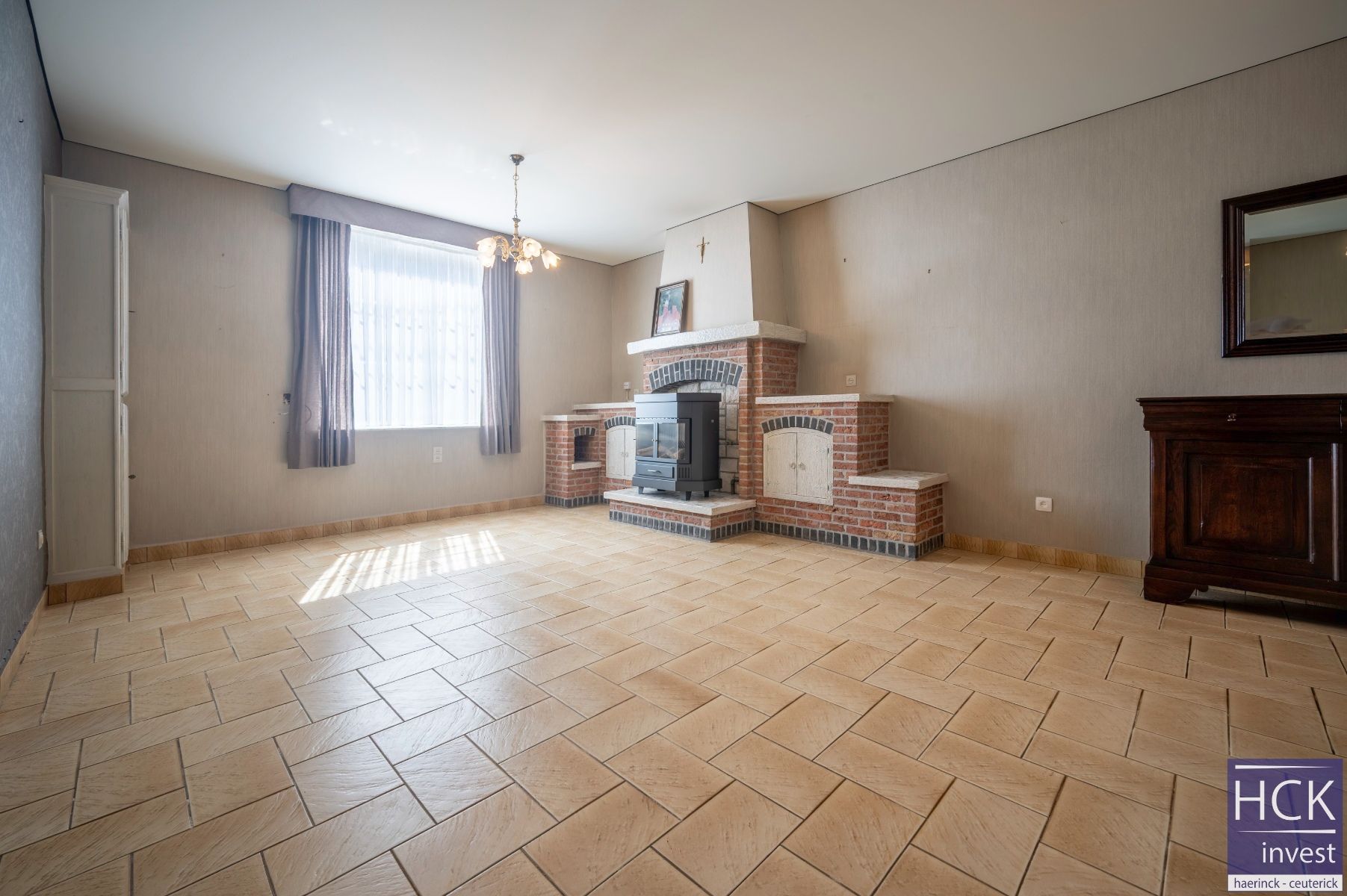 WINGENE - Kraaknette woning met 3 SLPK, inpandige garage én tuin foto 5