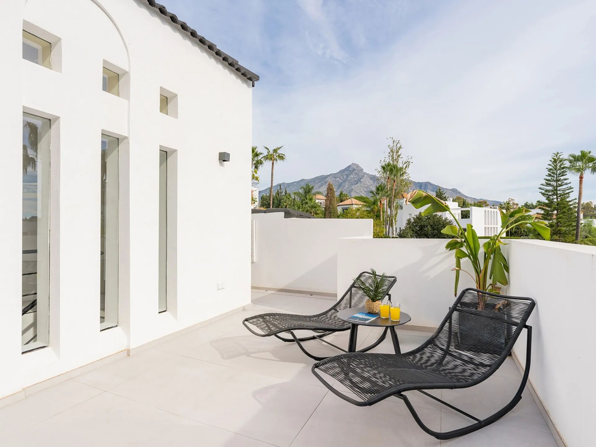 Prachtige moderne luxe villa in Marbella: een oase van verfijning en comfort foto 24