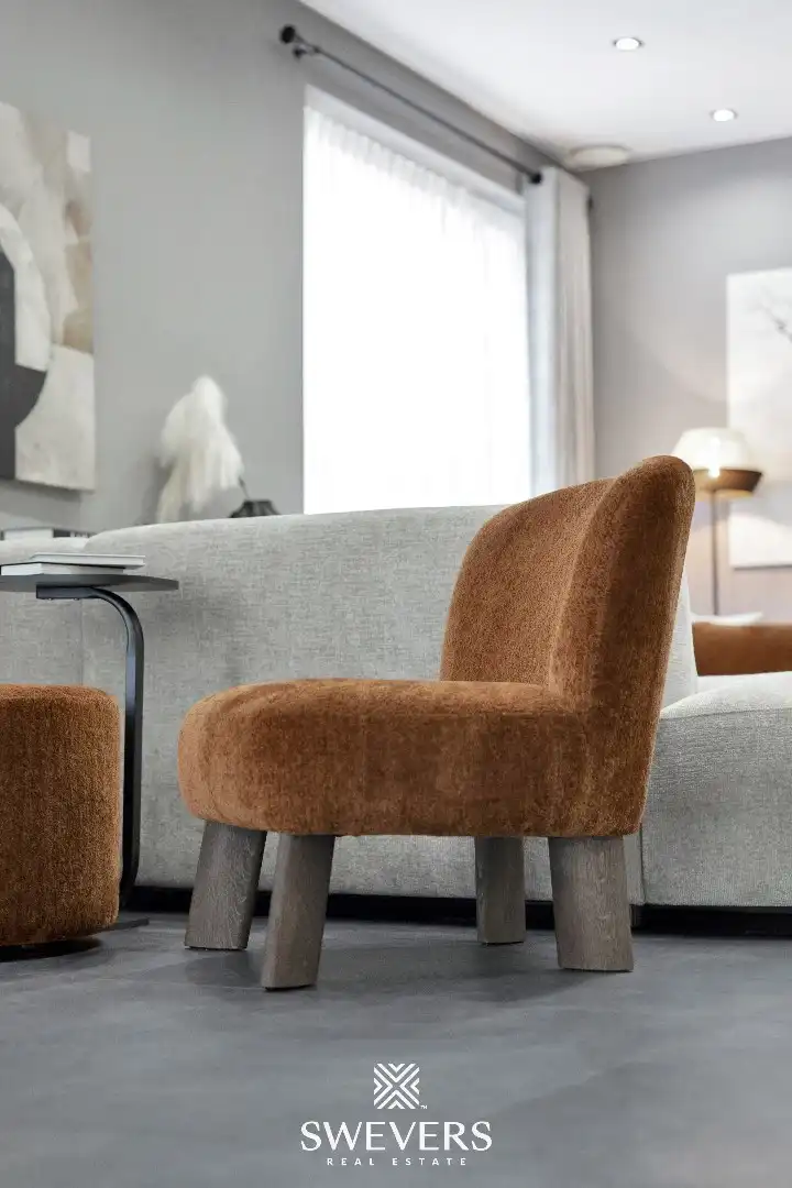 Stijlvol wonen op een ruim perceel met 4 slaapkamers en topafwerking foto 11