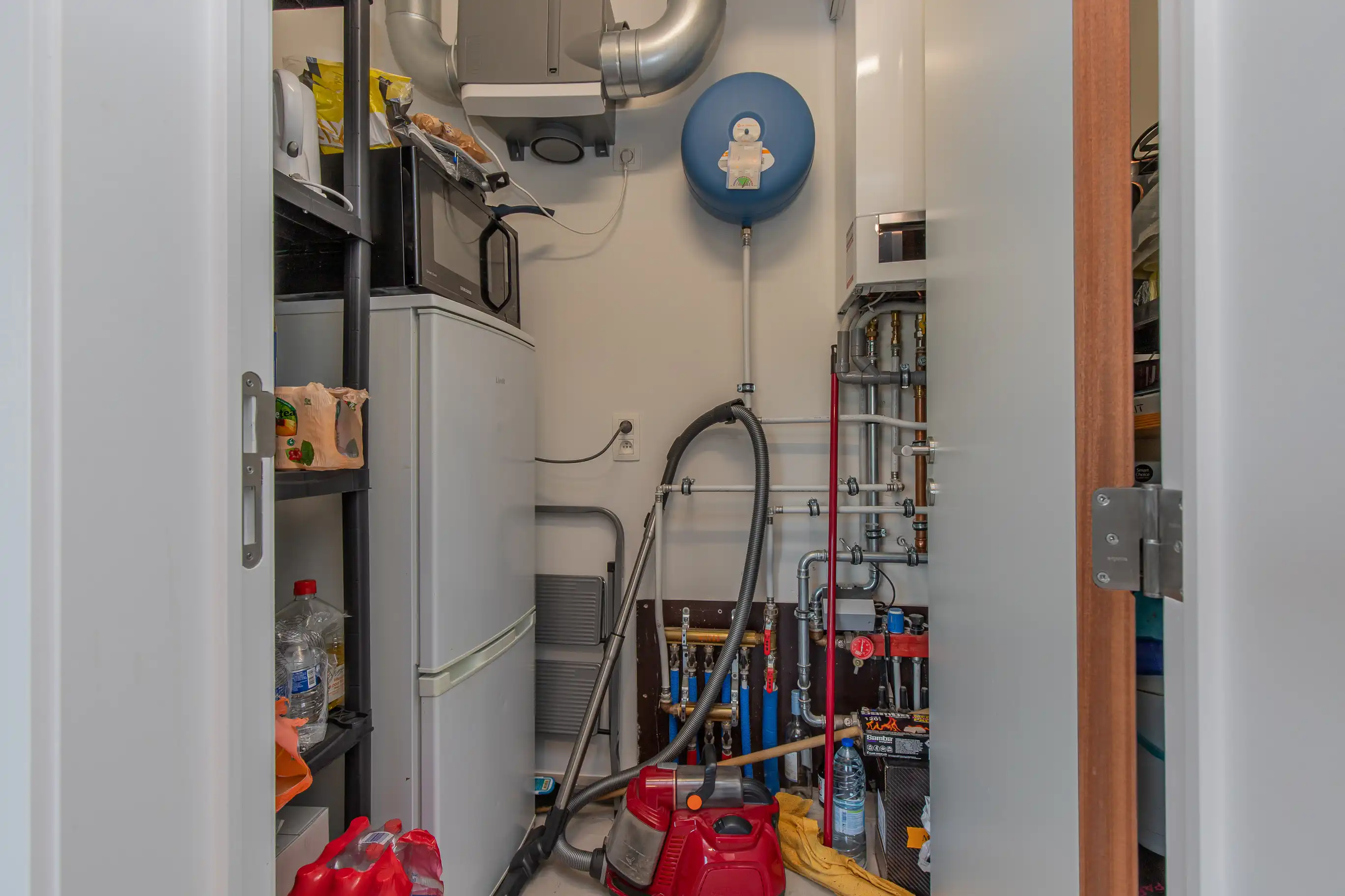 Nieuwbouw appartement met 1 slaapkamer en een garage foto 11