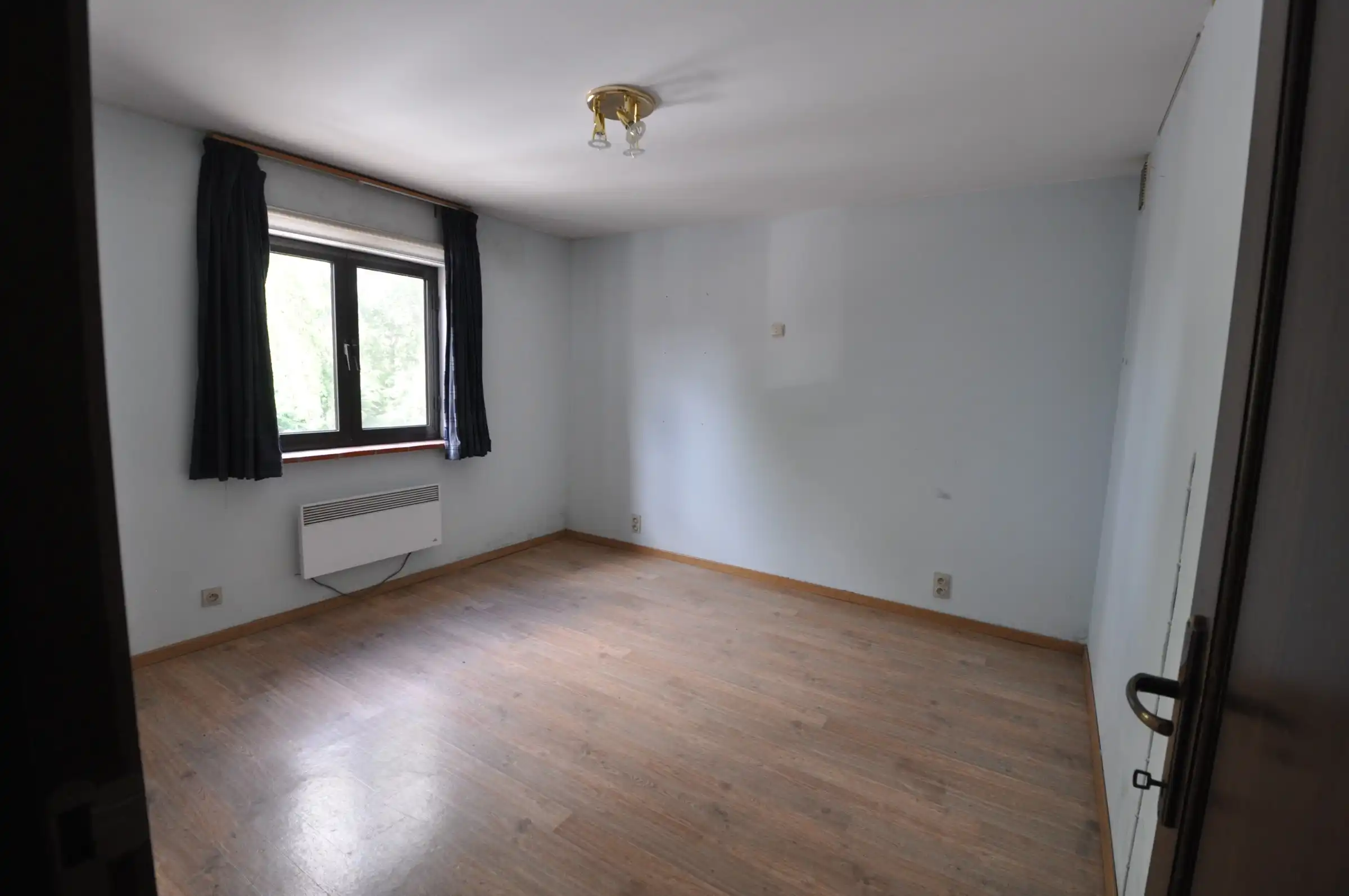 Ruime half open bebouwing  met ruime garage/ berging te Oudenburg  60m²) foto 6