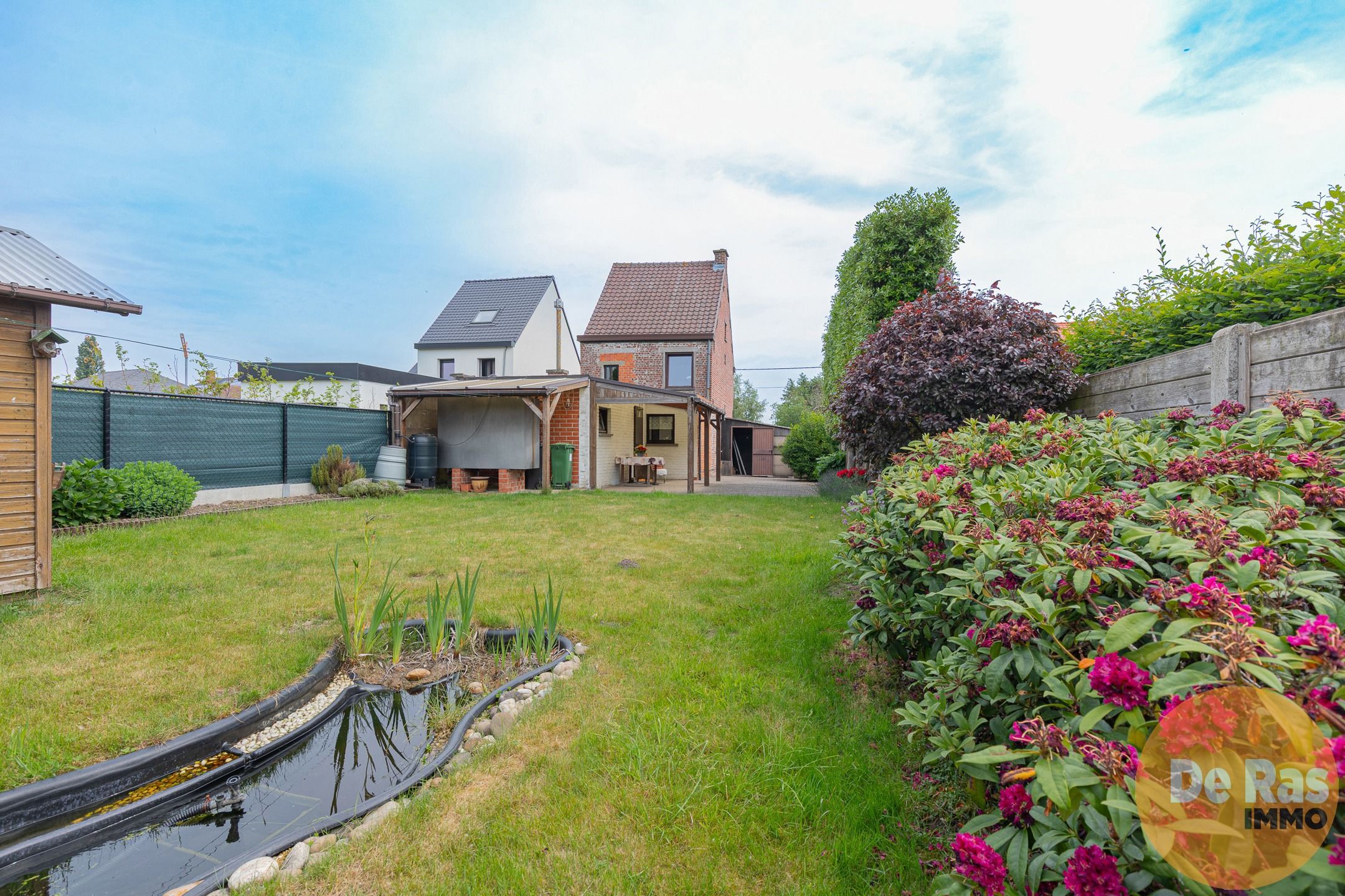 IMPE - Leuke gezinswoning met verzorgde tuin en garage  foto 3