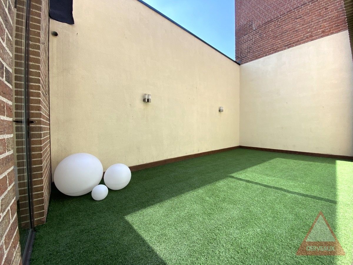 Roeselare – Duplexappartement met 3 slaapkamers en zonnig terras foto 16