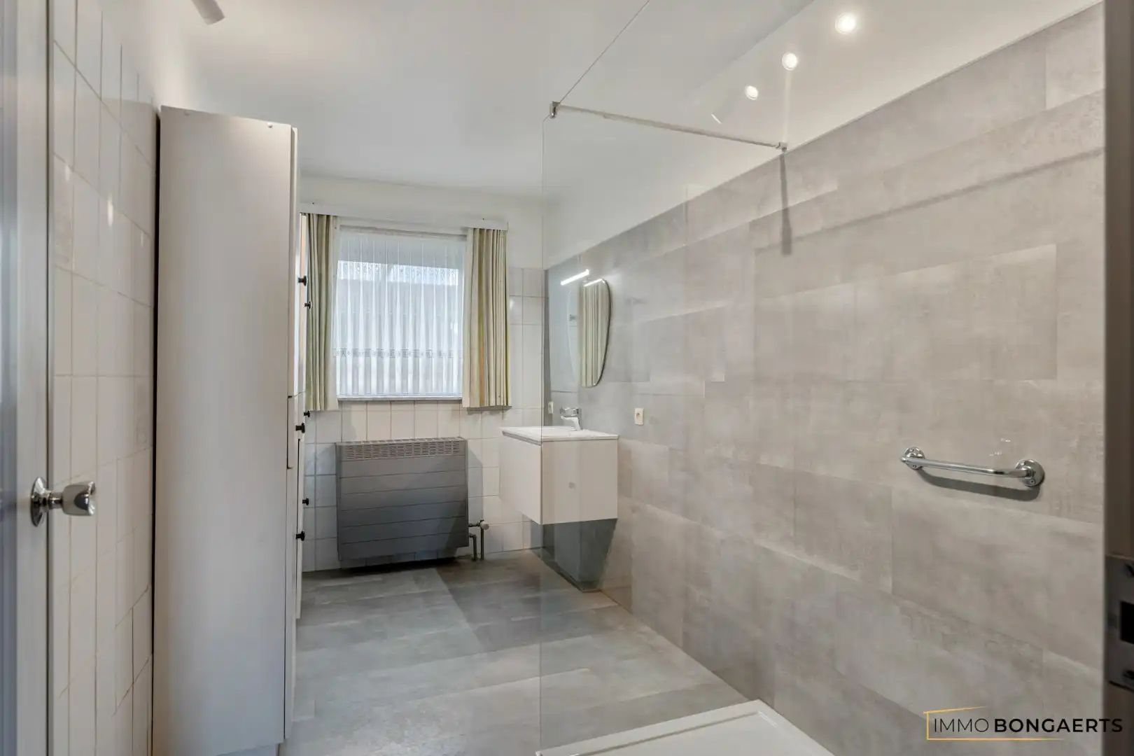 Instapklare gelijkvloerse bungalow met 3 slaapkamers foto 12