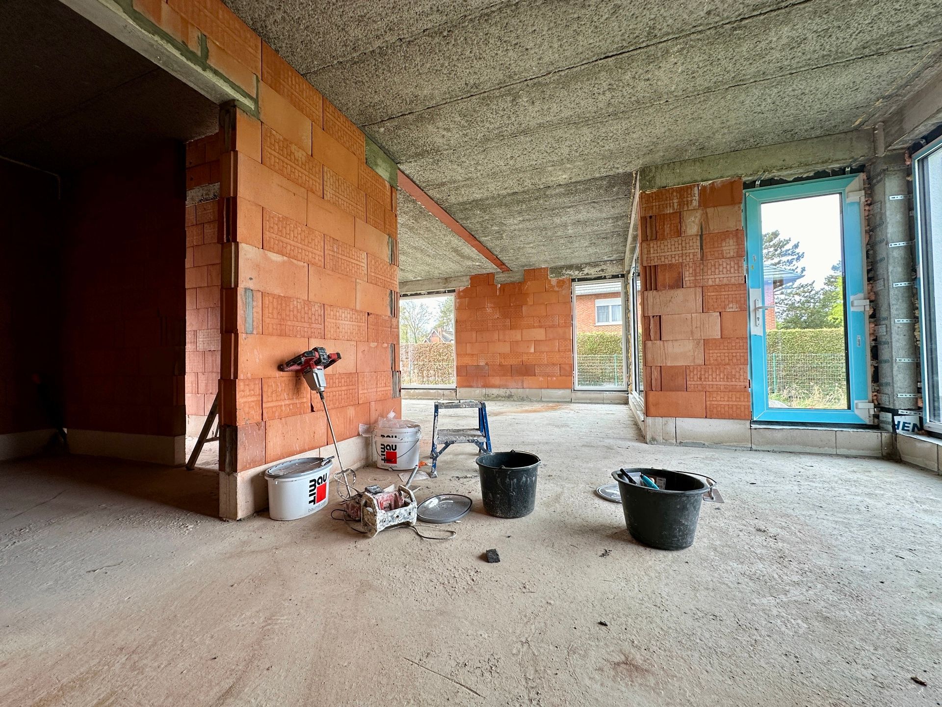 Volledig afgewerkte nieuwbouwwoning met 3 slpk en tuin foto 14