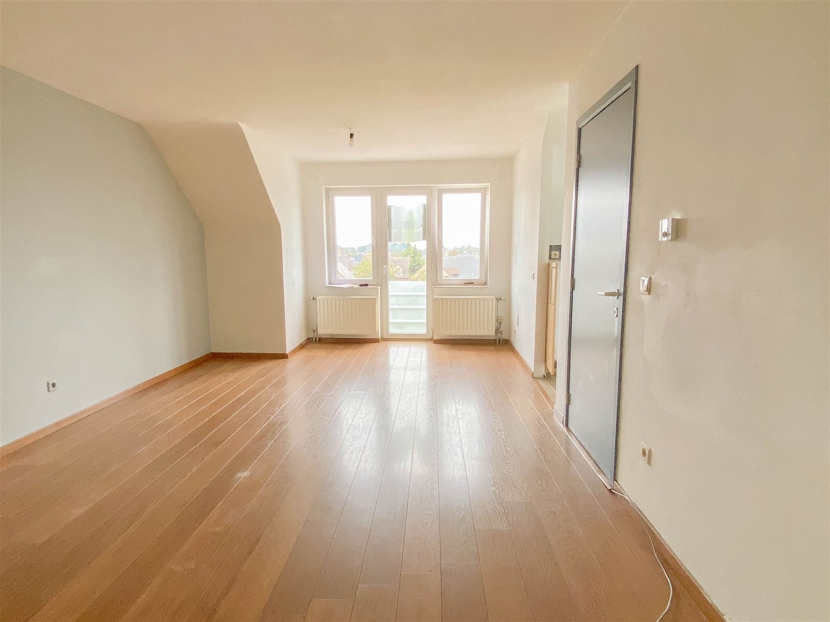 Instapklaar 1 slaapkamer appartement  foto 2