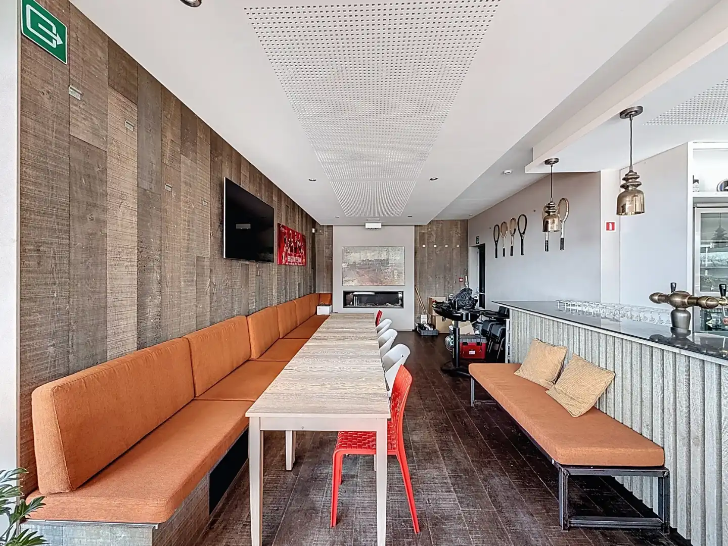 Tenniscomplex met horecagelegenheid te Torhout foto 7