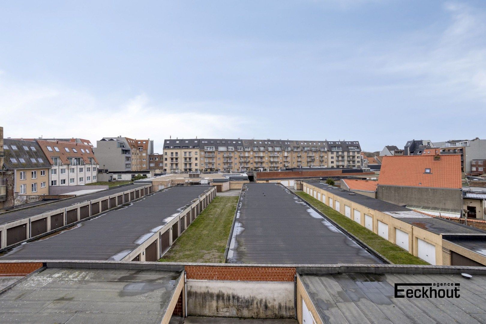Modern en verzorgd duplexappartement vlakbij het strand te Bredene foto 18