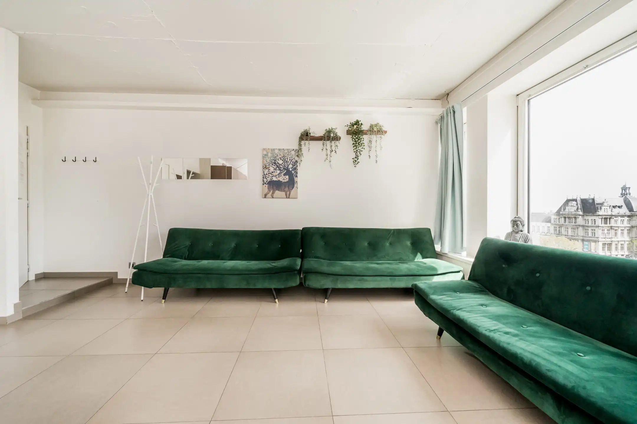 Instapklare opbrengsteigendom met 3 luxe Airbnb-units foto 12