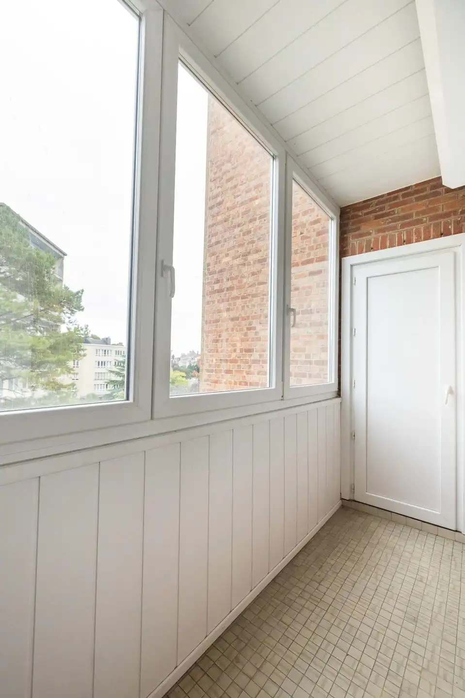 In de buurt van Hankar, appartement met 2 slaapkamers  foto 13