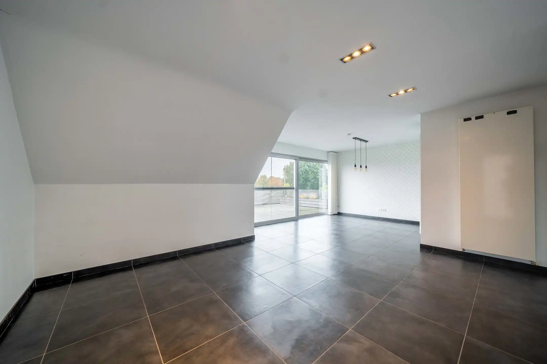 Penthouse met 1 à 2 slaapkamers, dressing en ruim terras foto 5