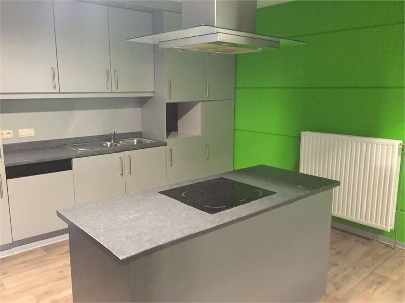 Magazijn (232m²) met appartement te huur in Winkelomheide (Geel) foto 10