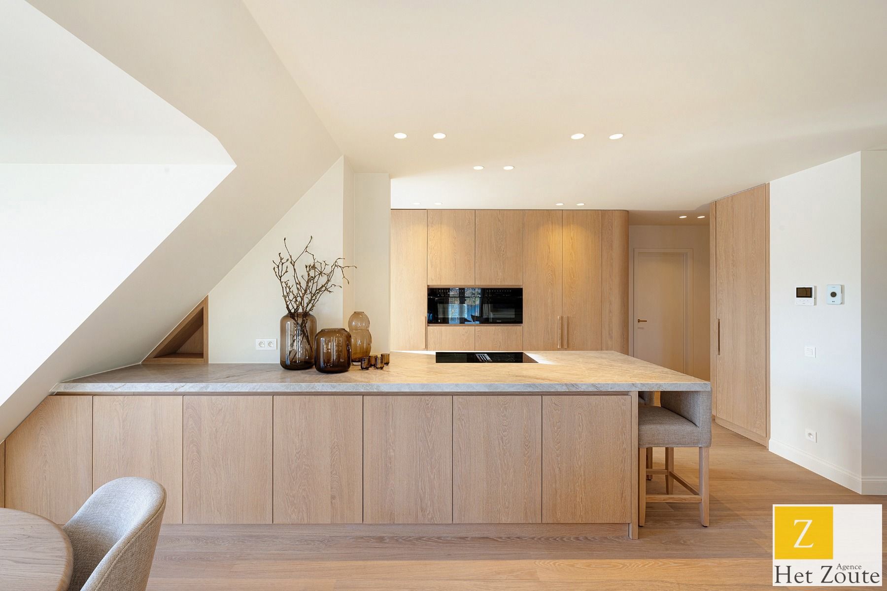 Gezellig appartement met zicht op het Zegemeer te Knokke foto 5