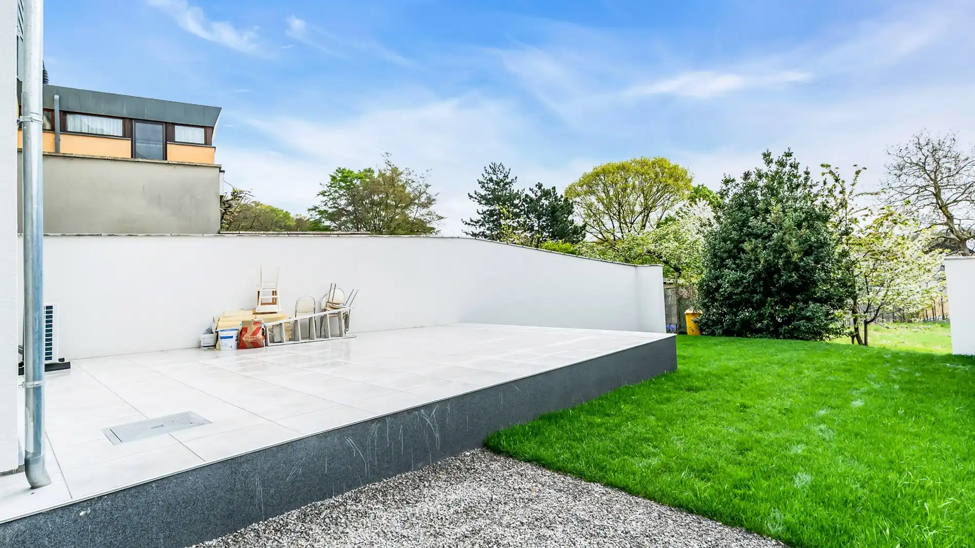 LINDEN (grens Kessel-Lo) groot huis met grote tuin foto 16