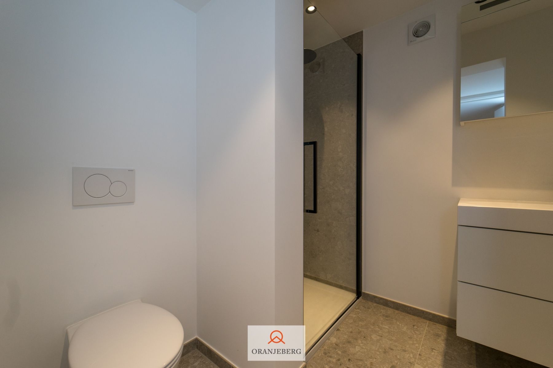 Gezellige studio te Gentbrugge centrum foto 17