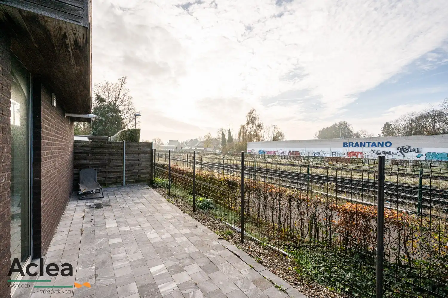 Woning met 3 slaapkamers, garage en 2 ruime terrassen in rustige woonomgeving foto 21