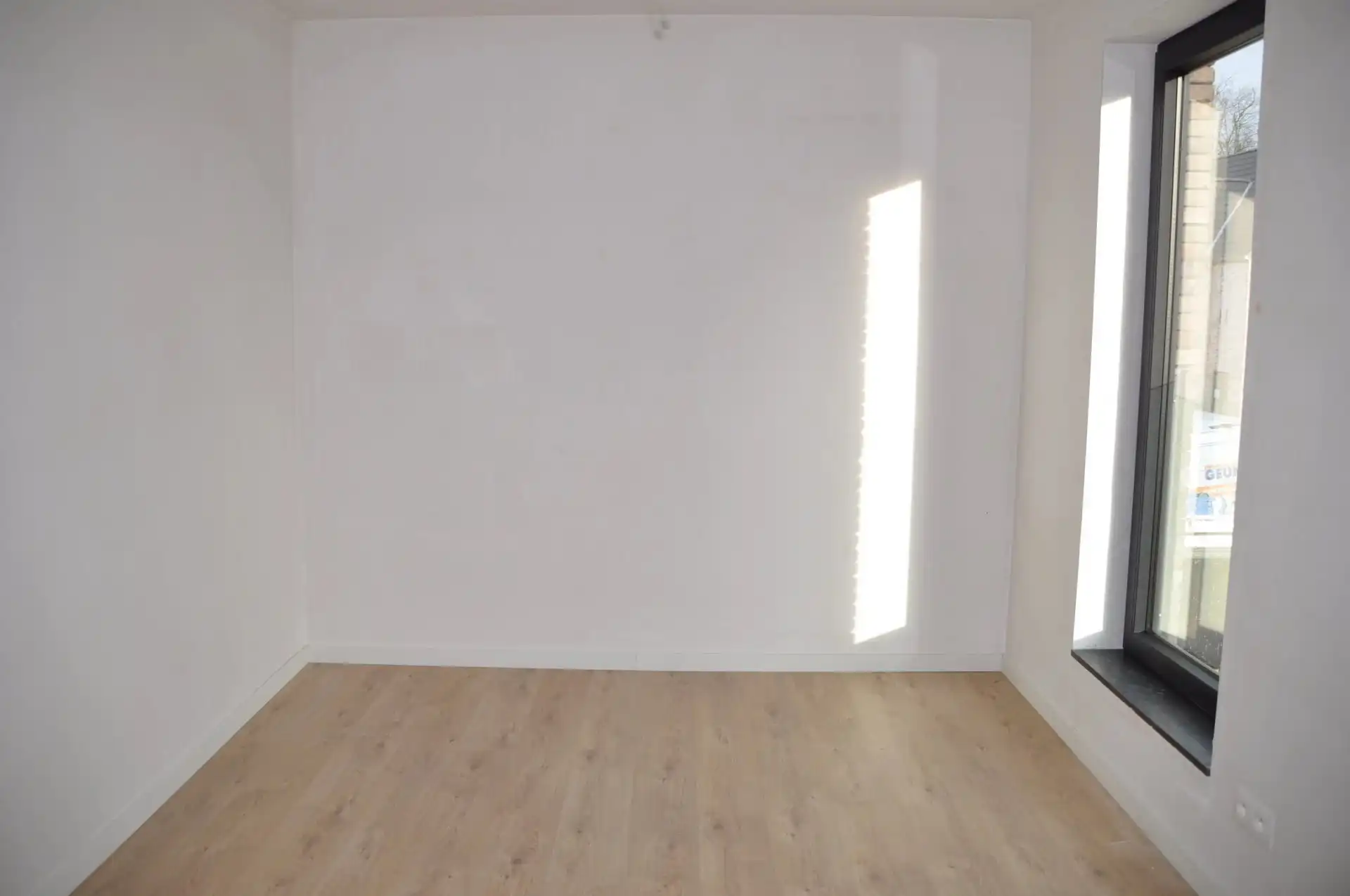 ZEER ENERGIEZUINIGE NIEUWBOUWWONING MET 3 SLPK IN HEUSDEN-ZOLDER foto 13