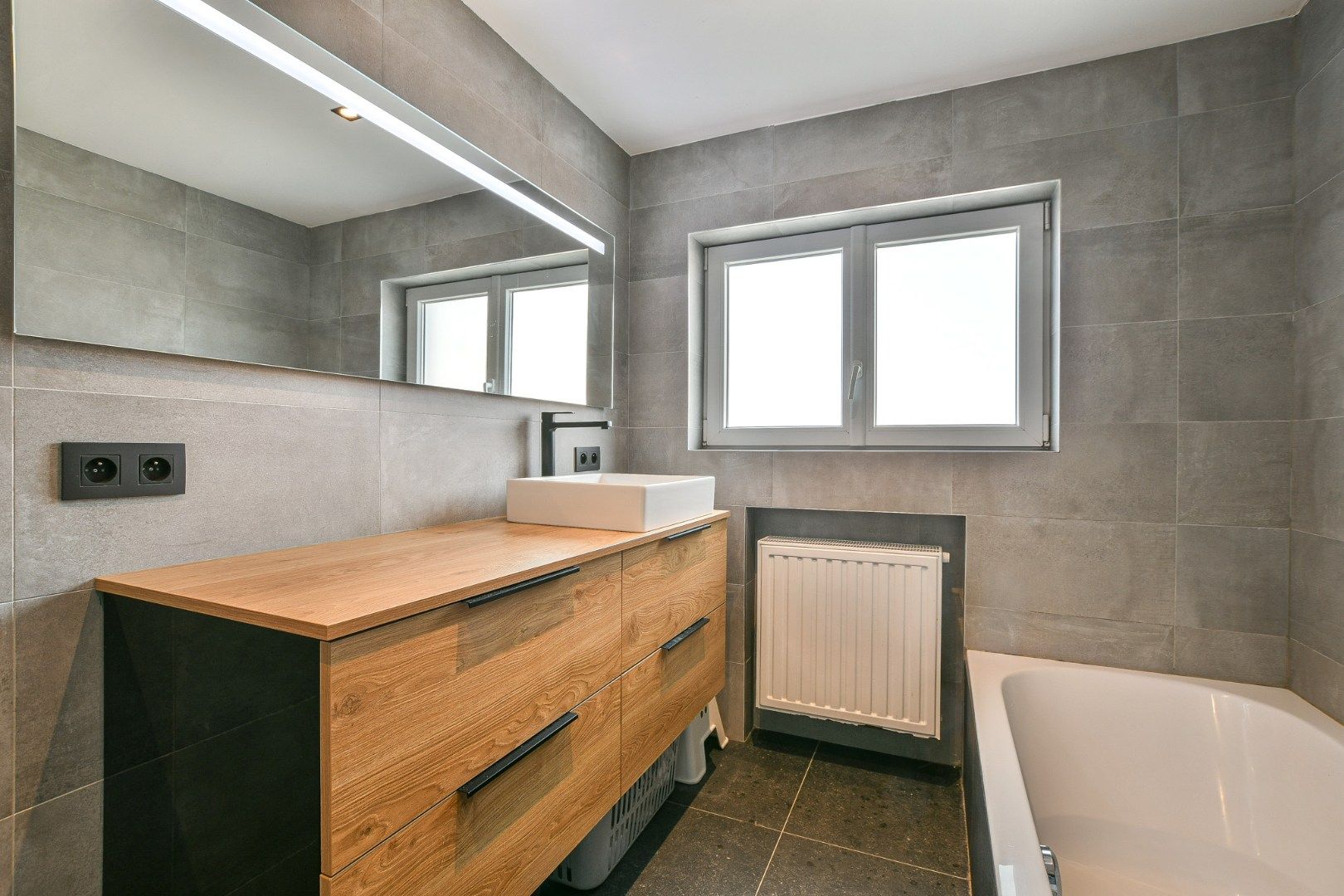Volledig gerenoveerde bel-etagewoning in centrum Blankenberge te koop! foto 18