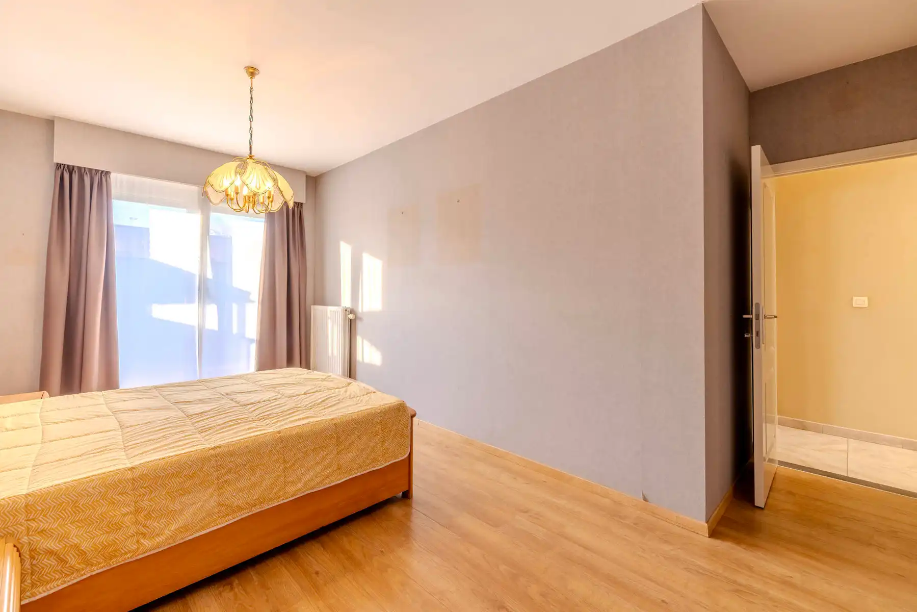 GLV app (132m²) met 2slpk, terras, garagebox en kelder foto 15