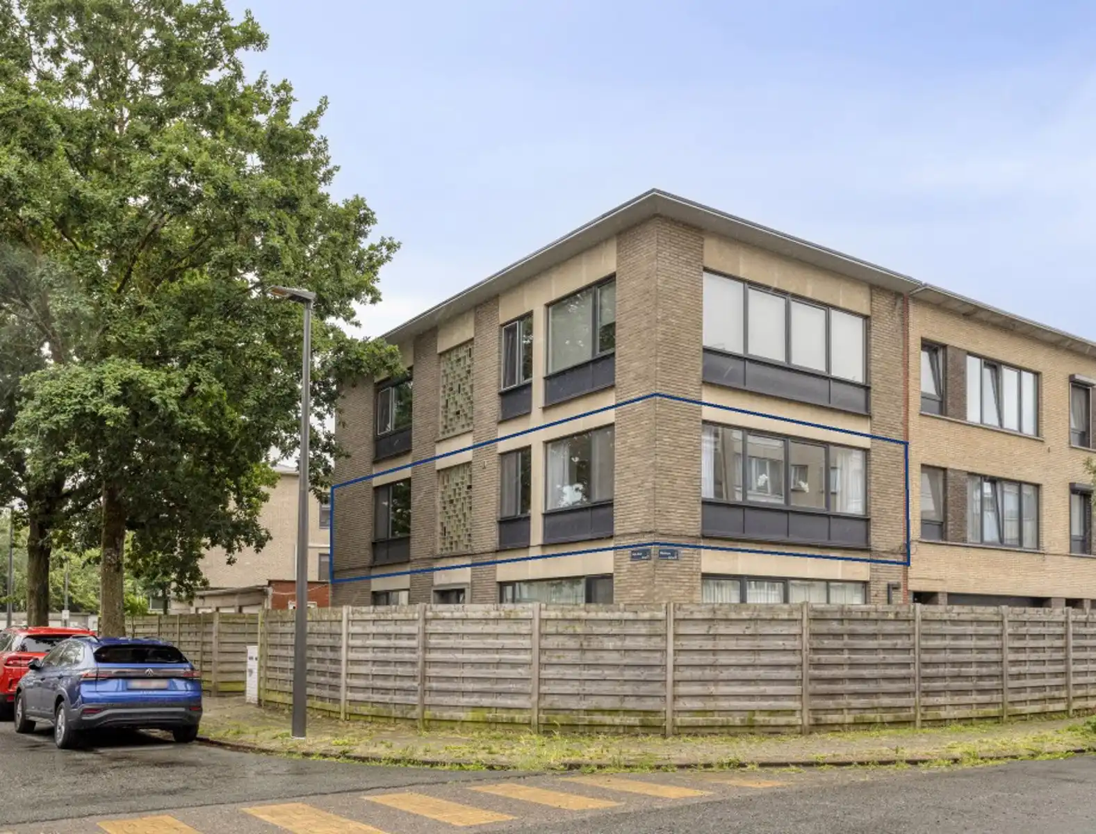 Rustig gelegen hoekappartement in een kleine residentie foto 3