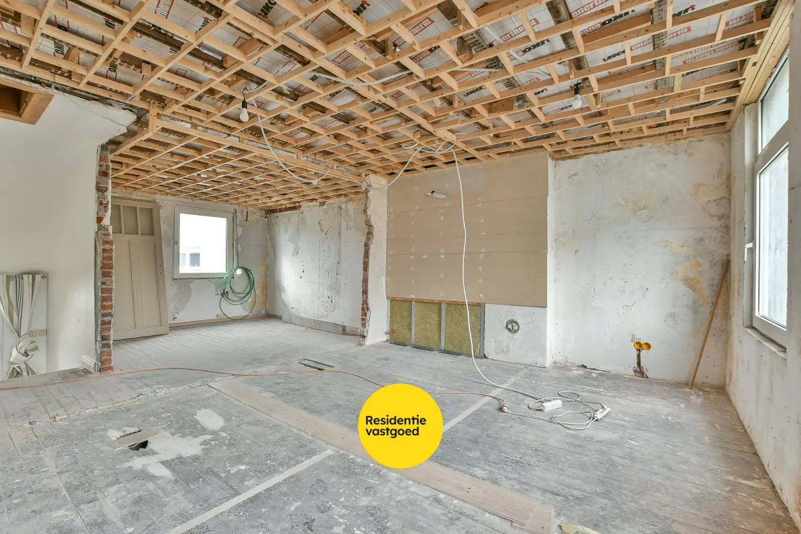 Charmante en verrassend ruime woning met terras in het centrum van Blankenberge! foto 27