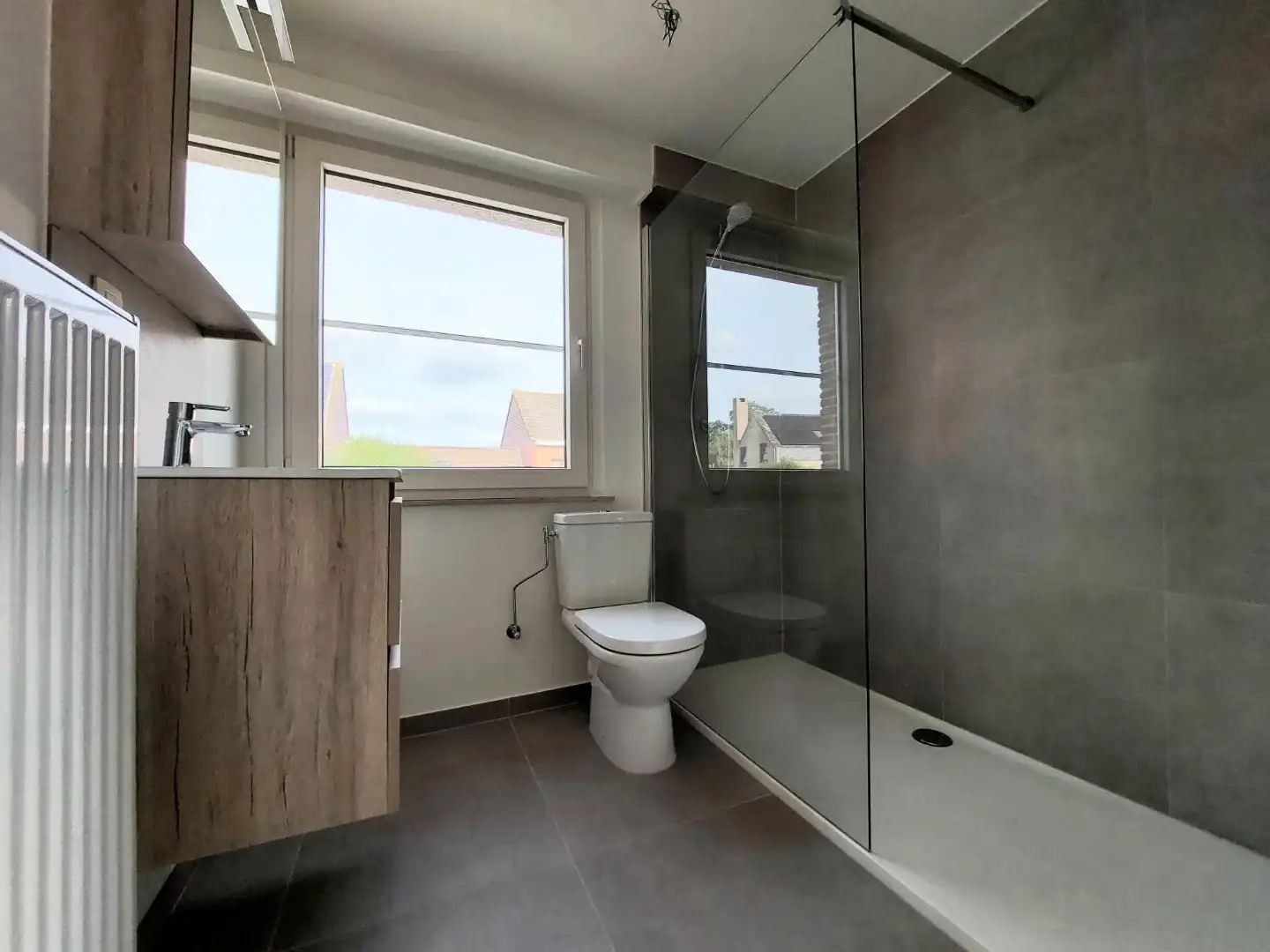 Instapklare halfopen woning foto 4