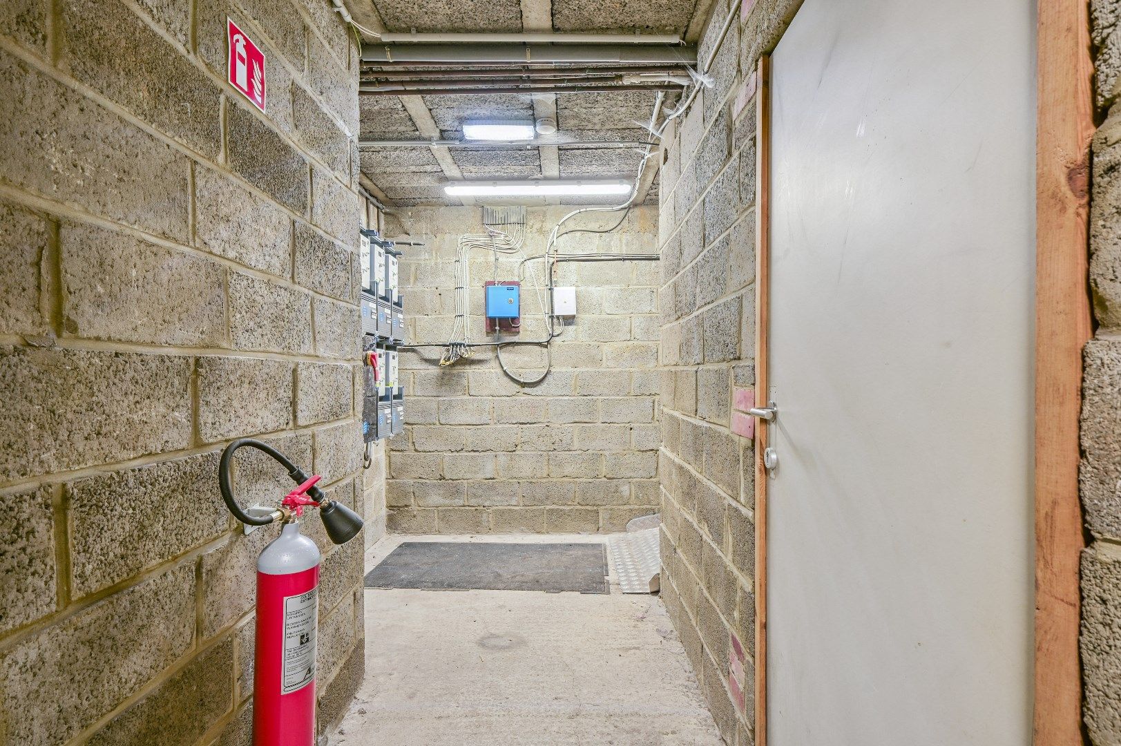 Prachtig gerenoveerd appartement aan de buitenrand van Tienen met EPC A foto 20