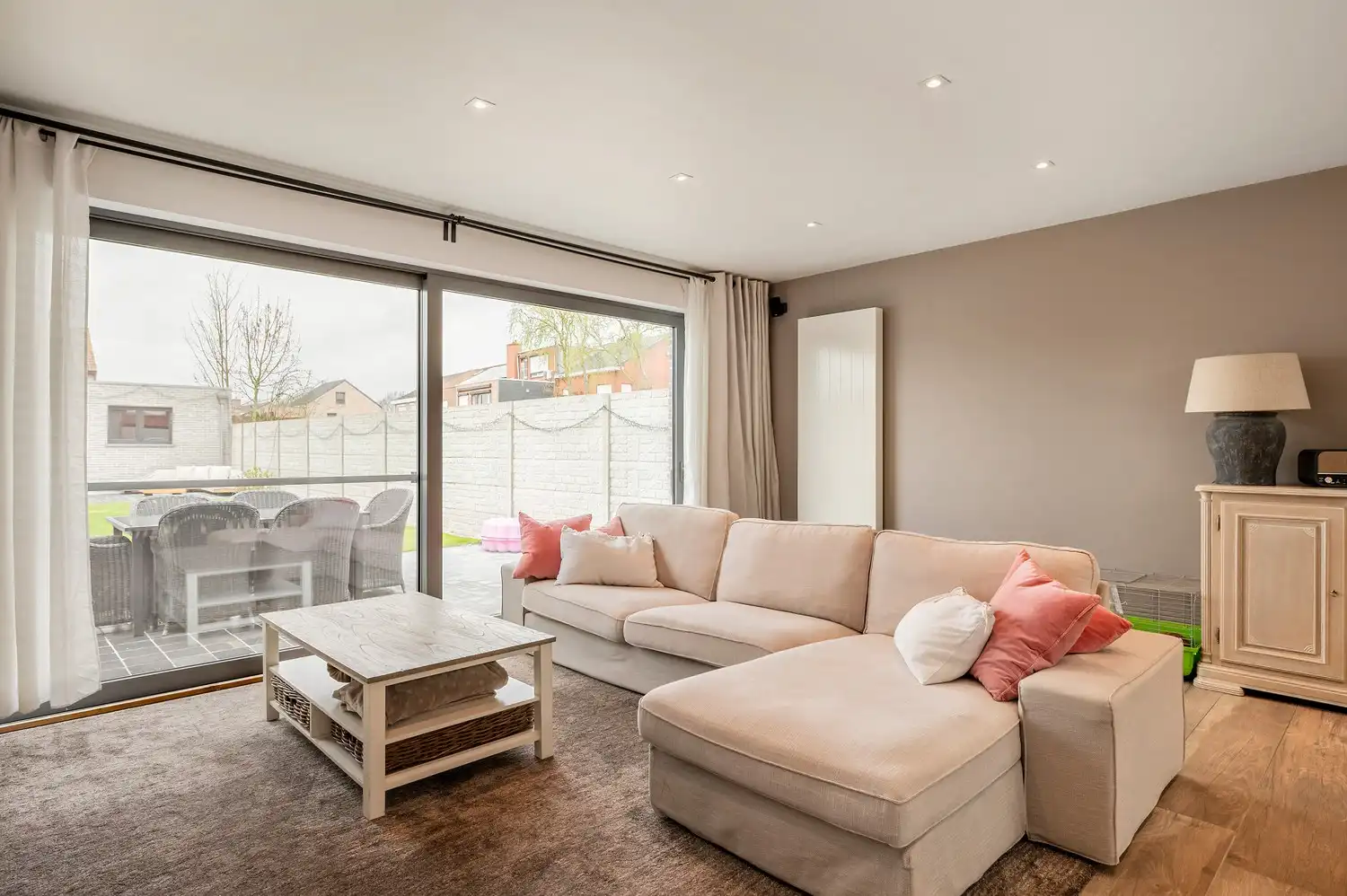 Volledig vernieuwde gezinswoning met tuin. foto 18