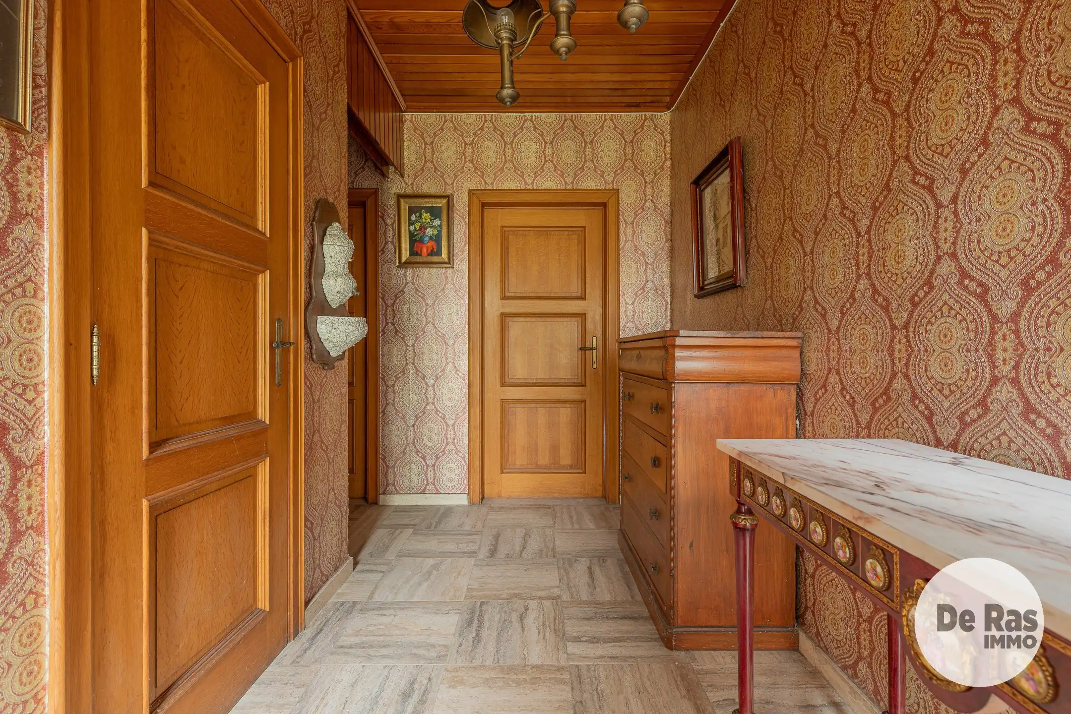 WICHELEN - Te renoveren landbouwwoning met weide en serre foto 3
