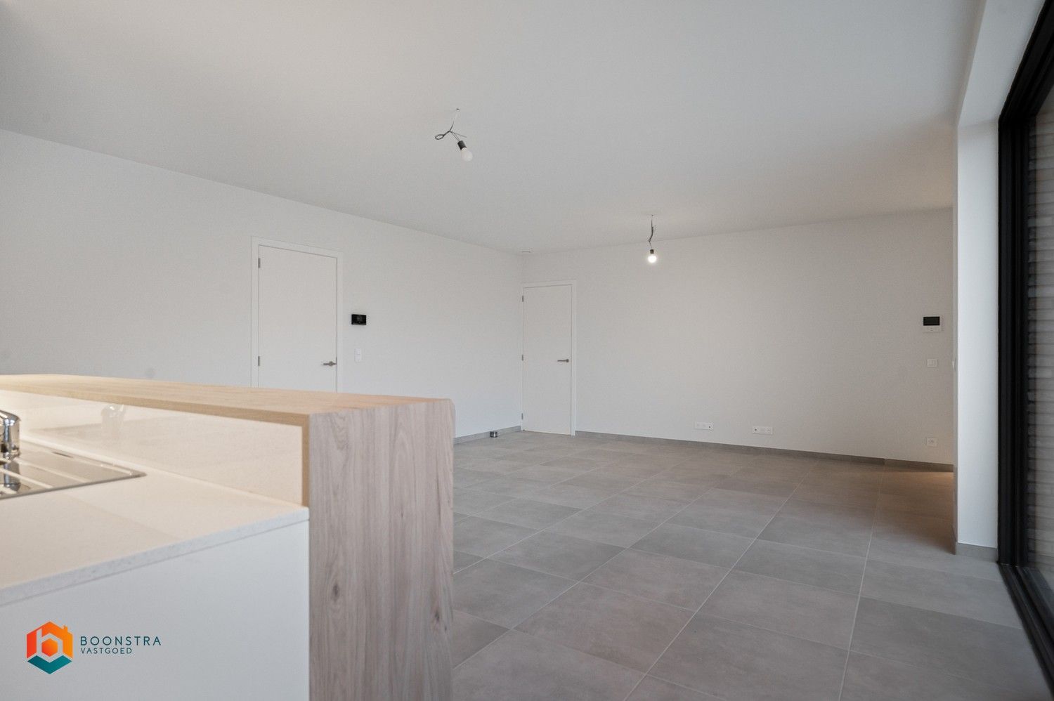 Energiezuinig nieuwbouwapp. met 2 slpkrs, bureau en parking foto 7