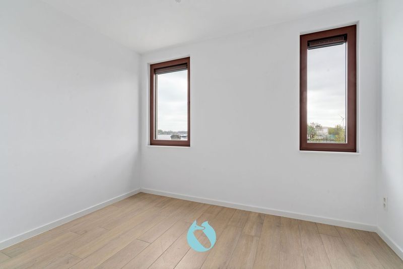 Ontdek dit prachtige duplex-nieuwbouwappartement, met drie slaapkamers en twee badkamers foto 10